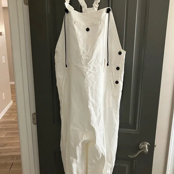 Lurdes Bergada white coated overalls size Medium - Picture 3 of 7